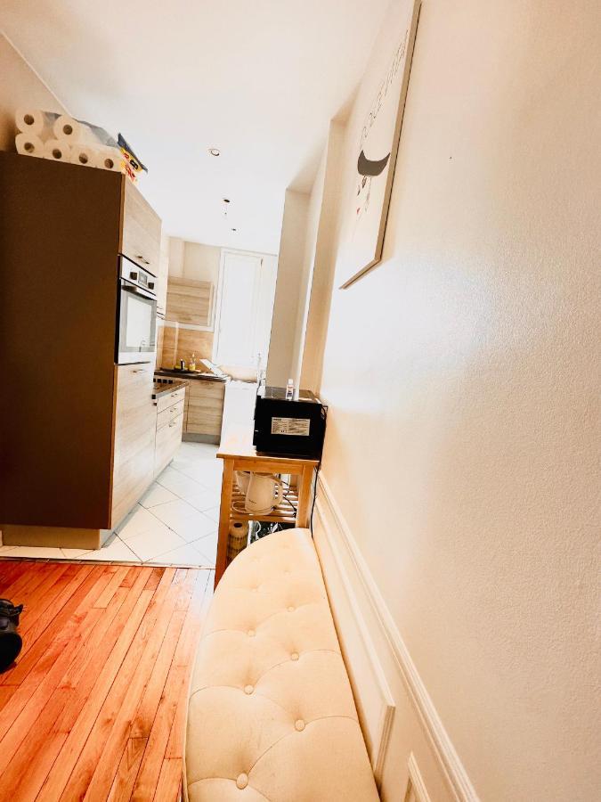 Cosy Appartement Avec Vue Tour Eiffel باريس المظهر الخارجي الصورة